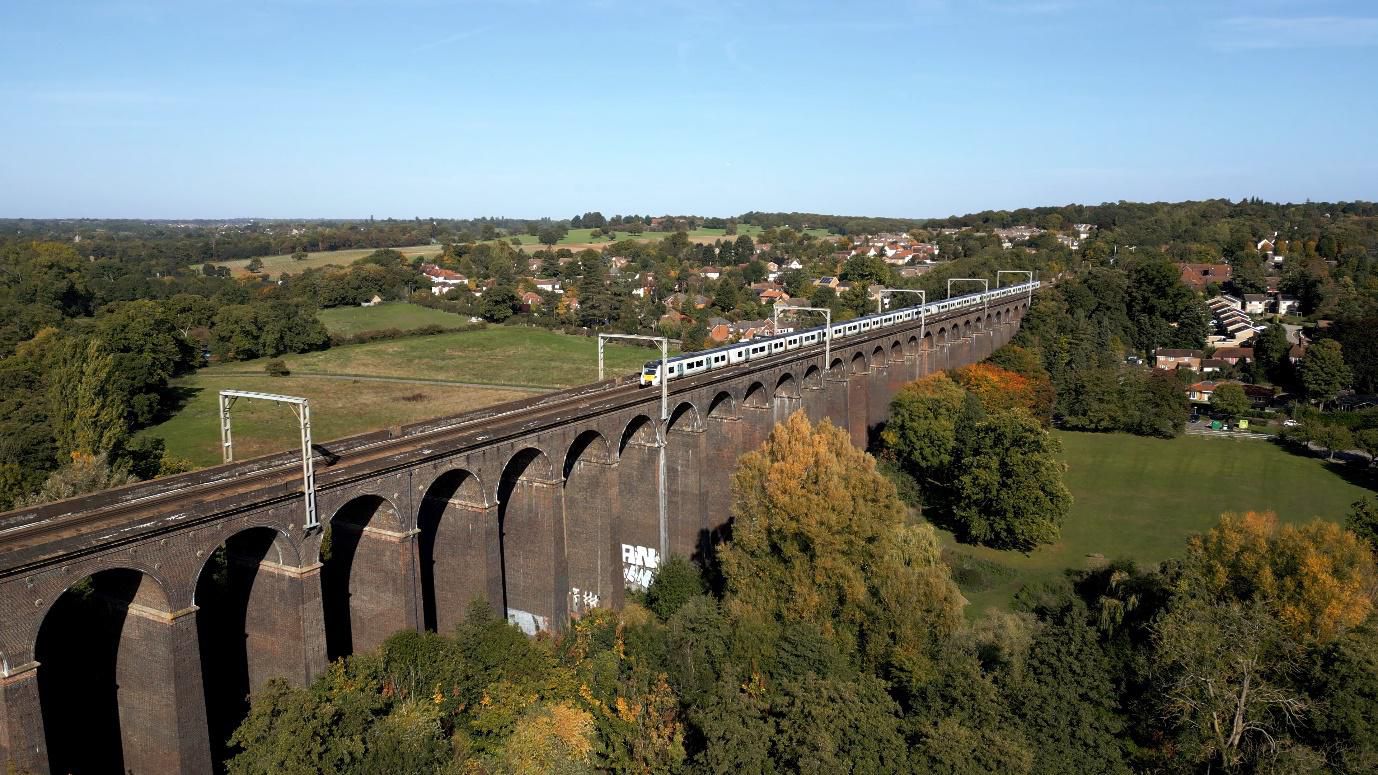 Image 4 (viaduct)